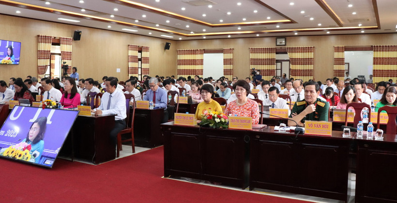 Quang cảnh Kỳ họp thứ 11, Hội đồng Nhân dân tỉnh Bến Tre khóa X. (Ảnh: Công Trí/TTXVN)