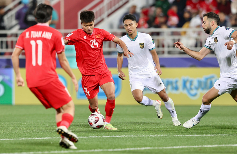 Hai tháng sau trận thua 0-1 trước Indonesia, Tuyển Việt Nam sẽ hướng đến một kết quả có lợi ở trận tái đấu vào tối 21/3. (Ảnh: Hoàng Linh/TTXVN)