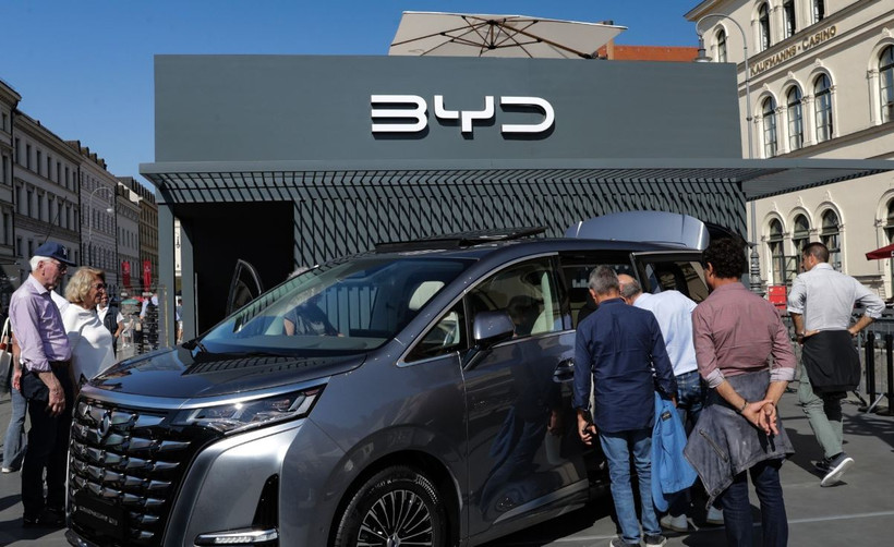 Mẫu xe điện của BYD tại triển lãm ôtô ở tỉnh Quảng Đông, Trung Quốc. (Ảnh: THX/TTXVN) 