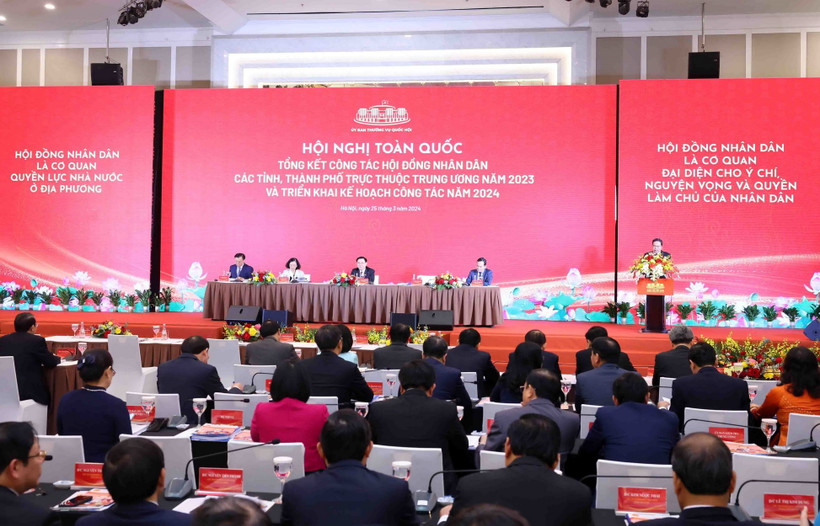 Quang cảnh Hội nghị Toàn quốc tổng kết công tác Hội đồng Nhân dân các tỉnh, thành phố năm 2023 và triển khai kế hoạch công tác năm 2024. (Ảnh: Phạm Kiên/TTXVN)