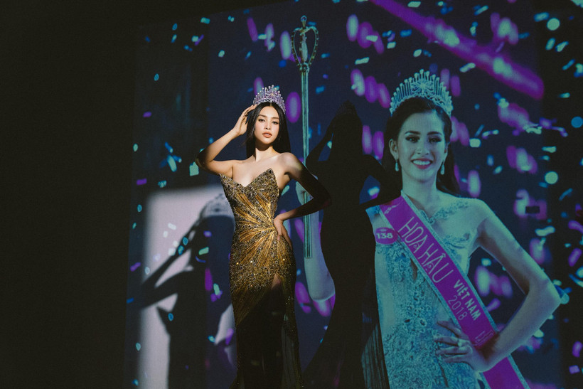 Hoa hậu Tiểu Vy "ngày ấy-bây giờ". (Ảnh: CTV/Vietnam+)