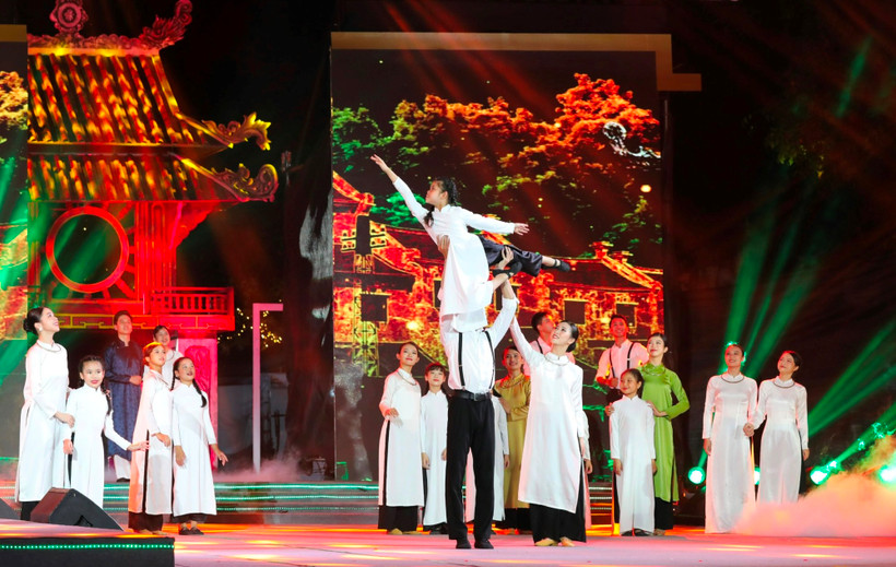 Nét đẹp văn hóa Thủ đô sẽ được quảng bá ở Điện Biên. (Ảnh minh họa: Mai Mai/Vietnam+)