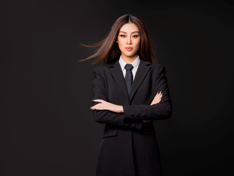 Hình ảnh mới nhất của Khánh Vân trong vai trò nữ doanh nhân. (Ảnh: CTV/Vietnam+)