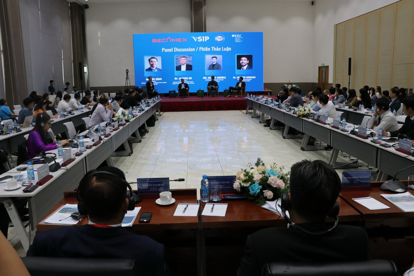 Quang cảnh buổi đối thoại toàn thể Diễn đàn Hợp tác Kinh tế châu Á Horasis 2023. (Ảnh: Dương Chí Tưởng/TTXVN)