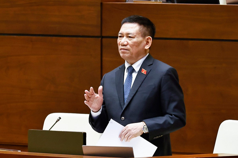 Phó Thủ tướng Hồ Đức Phớc giải trình, làm rõ một số vấn đề đại biểu Quốc hội nêu. (Ảnh: Doãn Tấn/TTXVN)