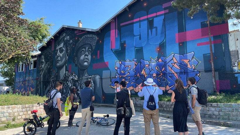 Street Art Avenue là điểm đến ưa thích của người dân địa phương và khách du lịch. (Ảnh: Thu Hà/TTXVN)