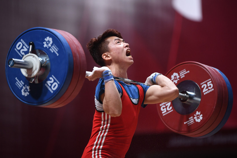 Đô cử Trịnh Văn Vinh là một trong những niềm hy vọng của Thể thao Việt Nam trong cuộc đua giành vé tham dự Olympic Paris 2024. (Ảnh: TTXVN)
