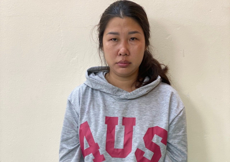 Đối tượng Nguyễn Thị Hương tại cơ quan điều tra. (Nguồn: Công an Nhân dân)