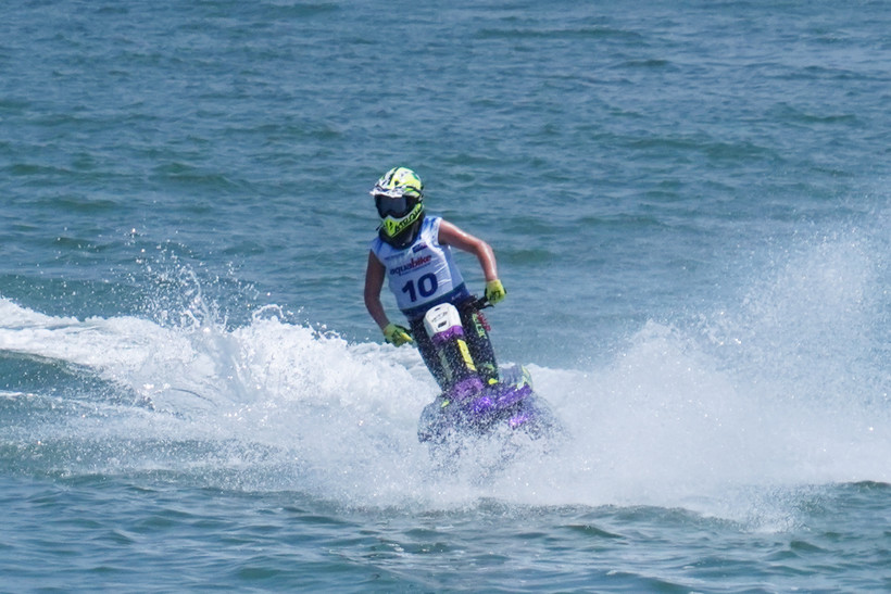 Giải đua môtô nước thế giới (UIM-ABP Aquabike World Championship) 2024 chính thức khai mạc tại Vịnh Thị Nại, thành phố Quy Nhơn, tỉnh Bình Định. (Ảnh: Việt Anh/Vietnam+)
