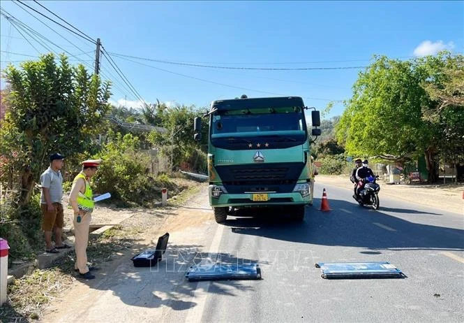 Lực lượng Cảnh sát Giao thông Công an tỉnh Đắk Lắk. (Ảnh: TTXVN phát) 