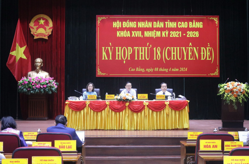 Chủ tọa Kỳ họp. (Ảnh: Chu Hiệu/TTXVN)