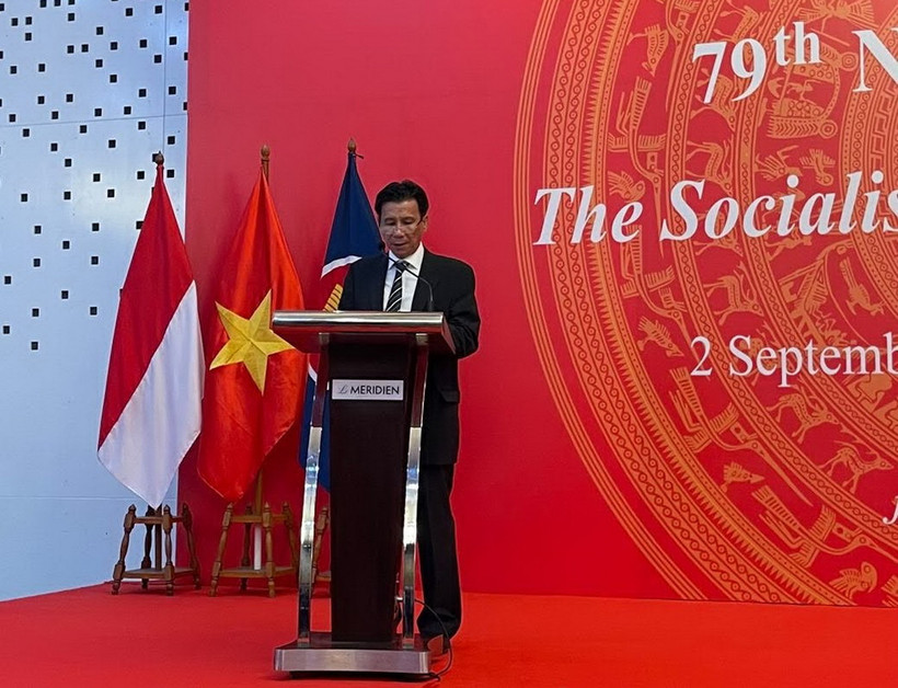 Đại sứ Việt Nam tại Indonesia Tạ Văn Thông phát biểu tại buổi lễ. (Ảnh: Đào Trang/Vietnam+)