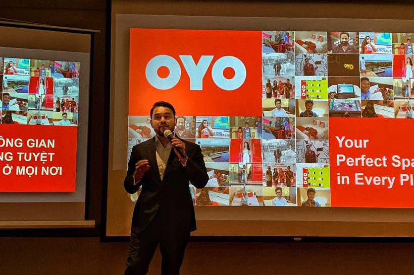 Ông Dushyant Dwibedy, Tổng Giám đốc OYO Việt Nam phát biểu tại lễ ký kết sáng nay. (Ảnh: PV/Vietnam+)