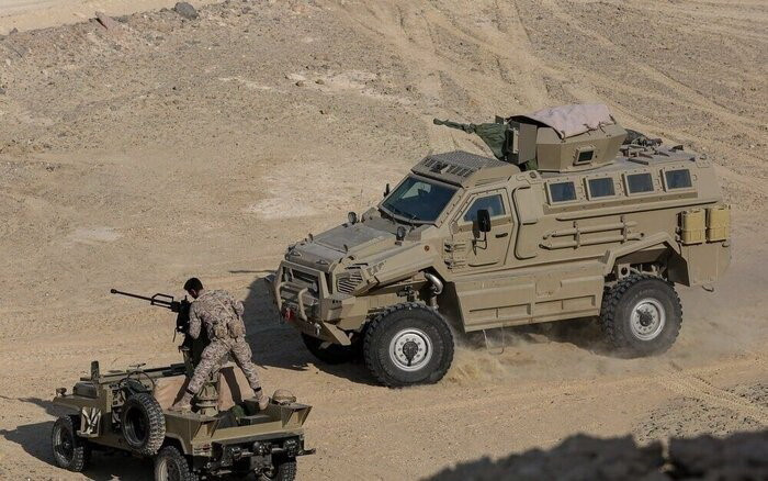 Lực lượng an ninh Iran tham gia cuộc diễn tập chống khủng bố. (Ảnh: IRNA/TTXVN)