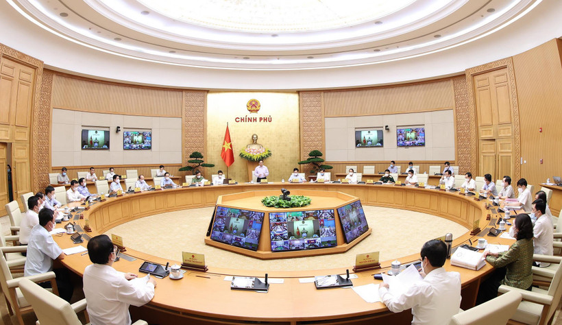 Quang cảnh cuộc họp trực tuyến Chính phủ với các địa phương. (Ảnh: Dương Giang/TTXVN)