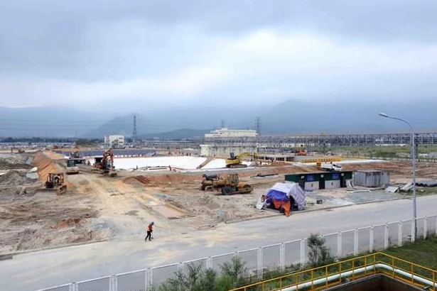 Một góc nhà máy gang thép Hưng Nghiệp Formosa Hà Tĩnh. (Ảnh: Quang Quyết/TTXVN) 