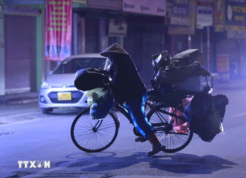 Không khí lạnh được tăng cường mạnh hơn và ảnh hưởng đến Bắc Trung Bộ, sau đó ảnh hưởng đến phía Tây Bắc Bộ và Trung Trung Bộ. (Nguồn: TTXVN)