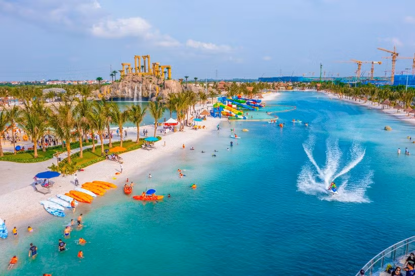 Vinhomes Ocean Park sẽ là một trong những điểm đến đáng chú ý của du khách trong những ngày lễ dài sắp tới. (Ảnh: PV/Vietnam+)