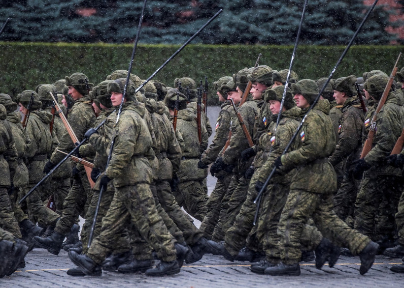 Binh sỹ Nga tại Moskva. (Ảnh: AFP/TTXVN)