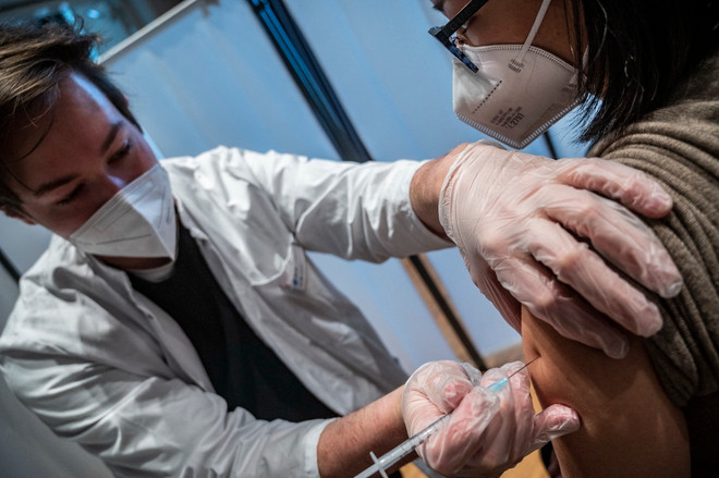 ttxvn_tiem vaccine covid.jpg