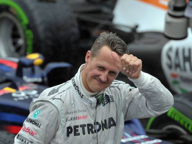 Các bác sĩ đang nỗ lực "đánh thức" Michael Schumacher ảnh 1