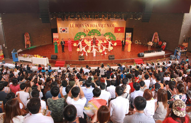 Ấn tượng với Lễ hội văn hóa Việt Nam trên đất Hàn Quốc ảnh 1