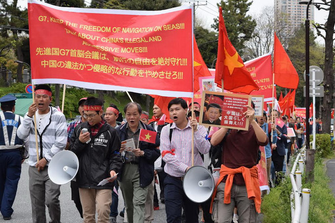 Người Việt tại Nhật tuần hành phản đối Trung Quốc xâm phạm chủ quyền ảnh 1