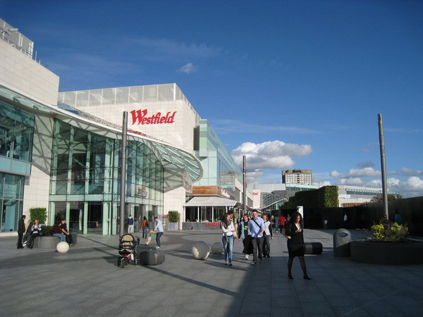 Doanh nghiệp Anh lạc quan về triển vọng của nền kinh tế ảnh 1