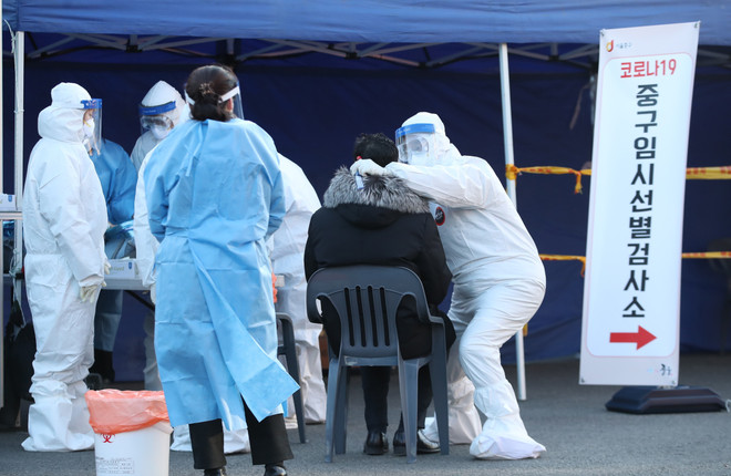 Hàn Quốc cảnh báo xu hướng lây lan, người Nhật muốn hủy Olympic Tokyo ảnh 1