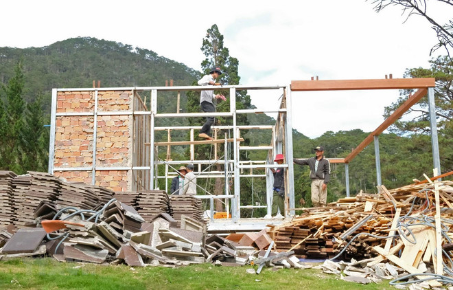 Lâm Đồng giải tỏa làng biệt thự xây dựng trái phép dưới chân Núi Voi ảnh 1