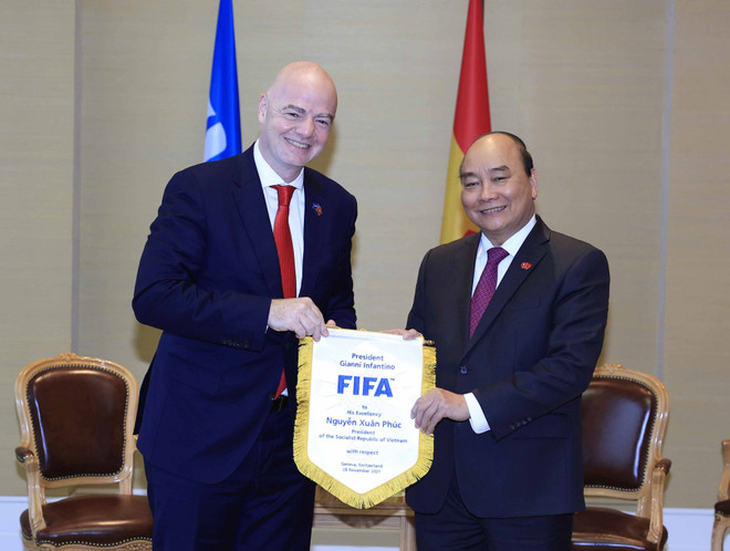 Chủ tịch nước Nguyễn Xuân Phúc: VN luôn ủng hộ các hoạt động của FIFA ảnh 2