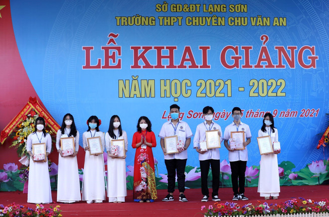 Trường THPT chuyên: Cần đổi mới mô hình và triết lý đào tạo ảnh 2