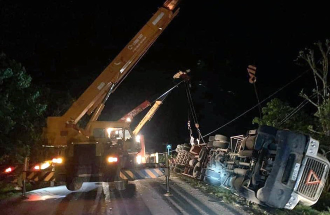 Danh tính 3 nạn nhân tử vong trong vụ xe limousine bị container đè bẹp ảnh 2