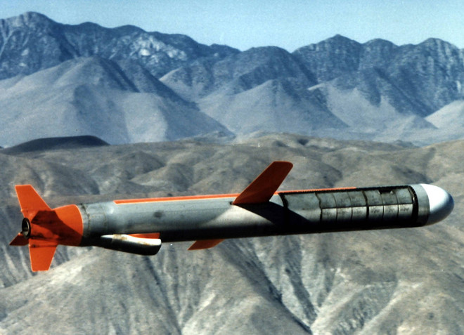 Nhật Bản đẩy nhanh kế hoạch mua tên lửa hành trình Tomahawk của Mỹ ảnh 1