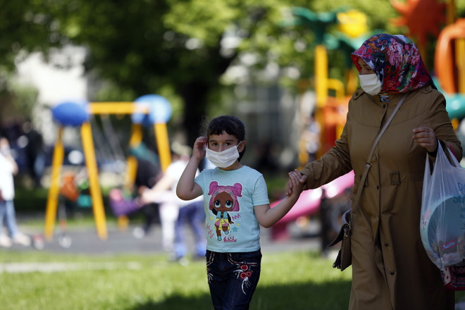 Ngày Quốc tế thiếu nhi 1/6 đặc biệt tại nhiều nước châu Âu ảnh 2