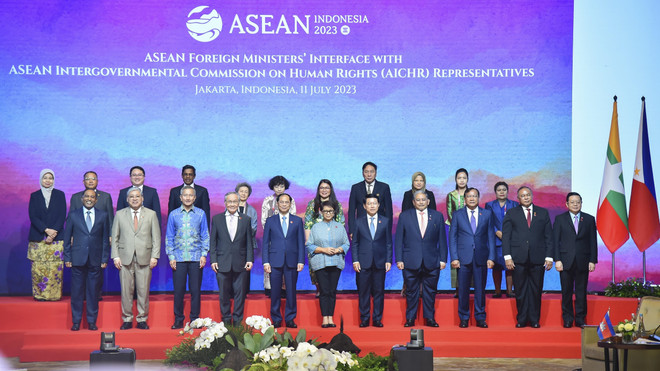 Hội nghị AMM-56: Nỗ lực thúc đẩy ASEAN thành tâm điểm tăng trưởng ảnh 1