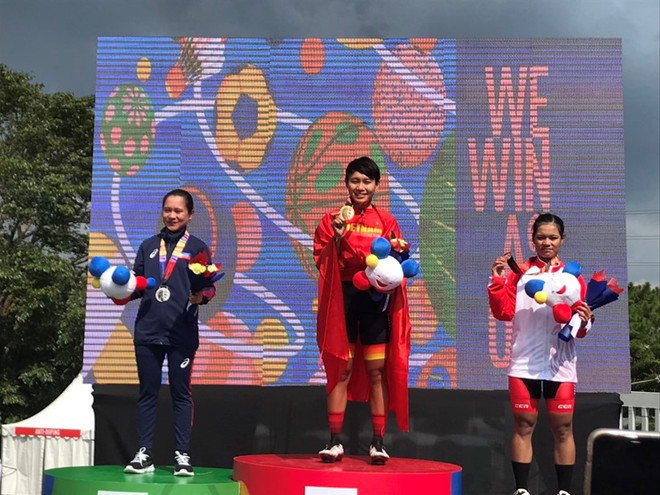 SEA Games 30: Nguyễn Thị Thật đoạt HCV đua xe đạp đường trường ảnh 1