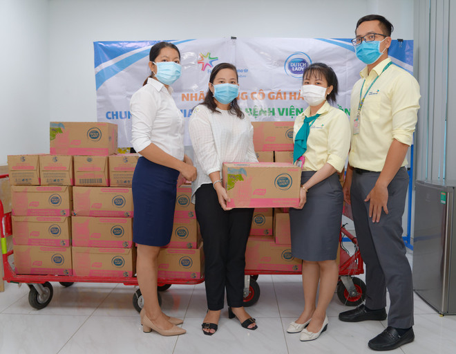 450.000 ly sữa yêu thương từ Cô gái Hà Lan tiếp sức cho tâm dịch ảnh 5