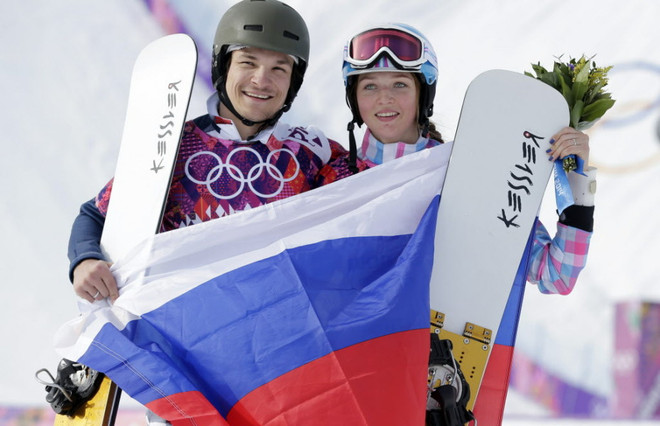 Vợ, chồng cùng giành huy chương Olympic trong 1 ngày ảnh 1