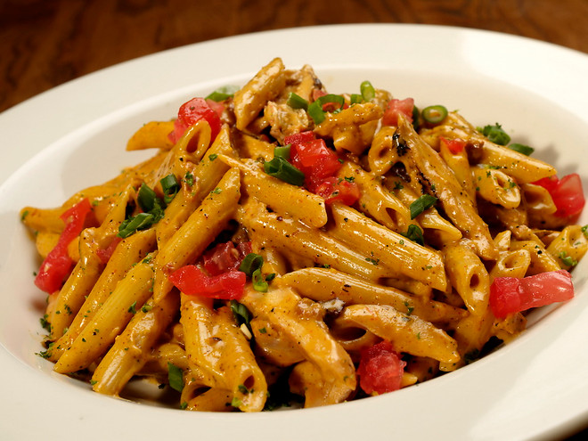 99% người dân Italy yêu thích món pasta. (Nguồn: thefoodrecipes.net) Trên cả pizza, pasta là món ăn được yêu thích nhất ở Italy ảnh 1