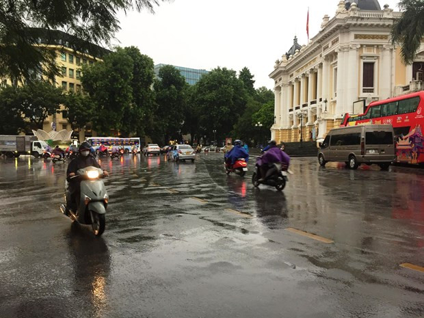 Khu vực Bắc Bộ có mưa vừa, mưa to, cục bộ có mưa rất to. (Ảnh: Ngọc Duy/Vietnam+) Mưa to đến rất to ở Bắc Bộ là do ảnh hưởng của rãnh áp thấp ảnh 1