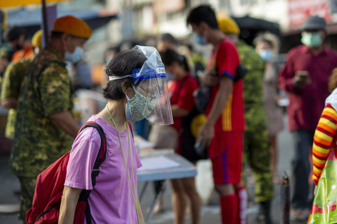 Malaysia áp dụng lệnh hạn chế di chuyển tại khu vực có tỷ lệ mắc cao ảnh 1