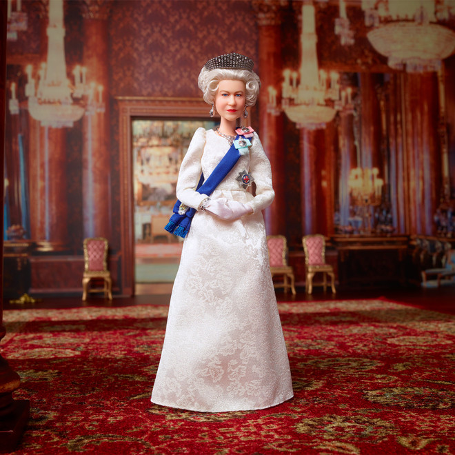 Mattel ra mắt búp bê Barbie phiên bản Nữ hoàng Anh Elizabeth II ảnh 1