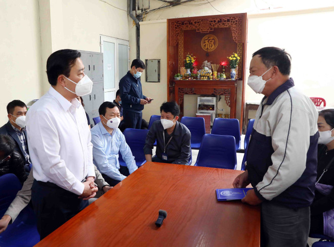 Hỗ trợ gia đình nạn nhân vụ hỏa hoạn nghiêm trọng tại tập thể Kim Liên ảnh 1