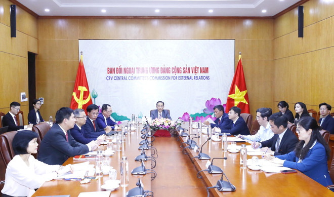 Đoàn đại biểu Đảng cộng sản Việt Nam tham gia diễn đàn trực tuyến. (Ảnh: Phương Hoa/TTXVN) Tổng Bí thư gửi Thư chúc mừng Diễn đàn các đảng Marxist trên thế giới ảnh 1