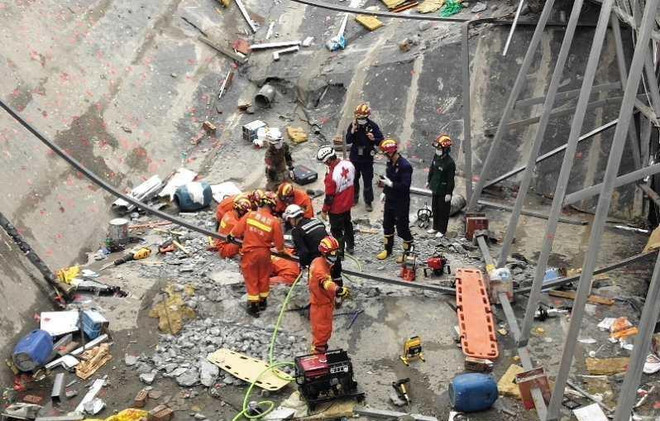 Sập hộp đêm ở Trung Quốc: Thương vong vẫn tiếp tục tăng ảnh 1