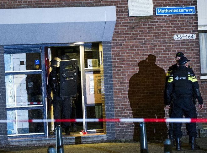 Hà Lan phát hiện 45 kg đạn dược liên quan âm mưu tấn công Pháp ảnh 1