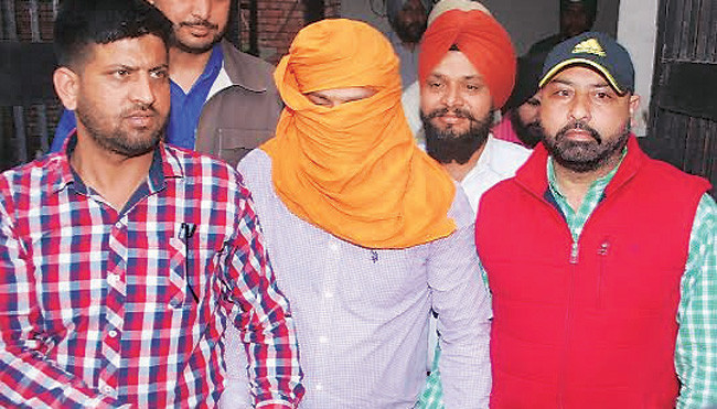 Ấn Độ bắt giữ nhiều nghi can làm gián điệp cho Pakistan ảnh 1