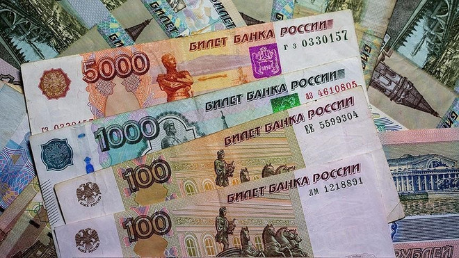 Tỷ giá đồng ruble ổn định trước vòng đàm phán mới giữa Nga và Ukraine ảnh 1