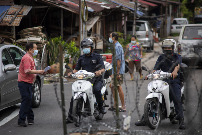 Thủ tướng Malaysia kêu gọi đoàn kết trong bài phát biểu đầu tiên ảnh 2